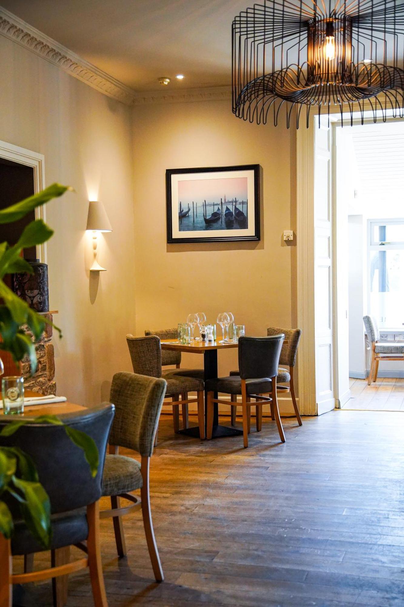 אינברנס Glen Mhor Hotel At Uile-Bheist 'Brewstillery' מראה חיצוני תמונה