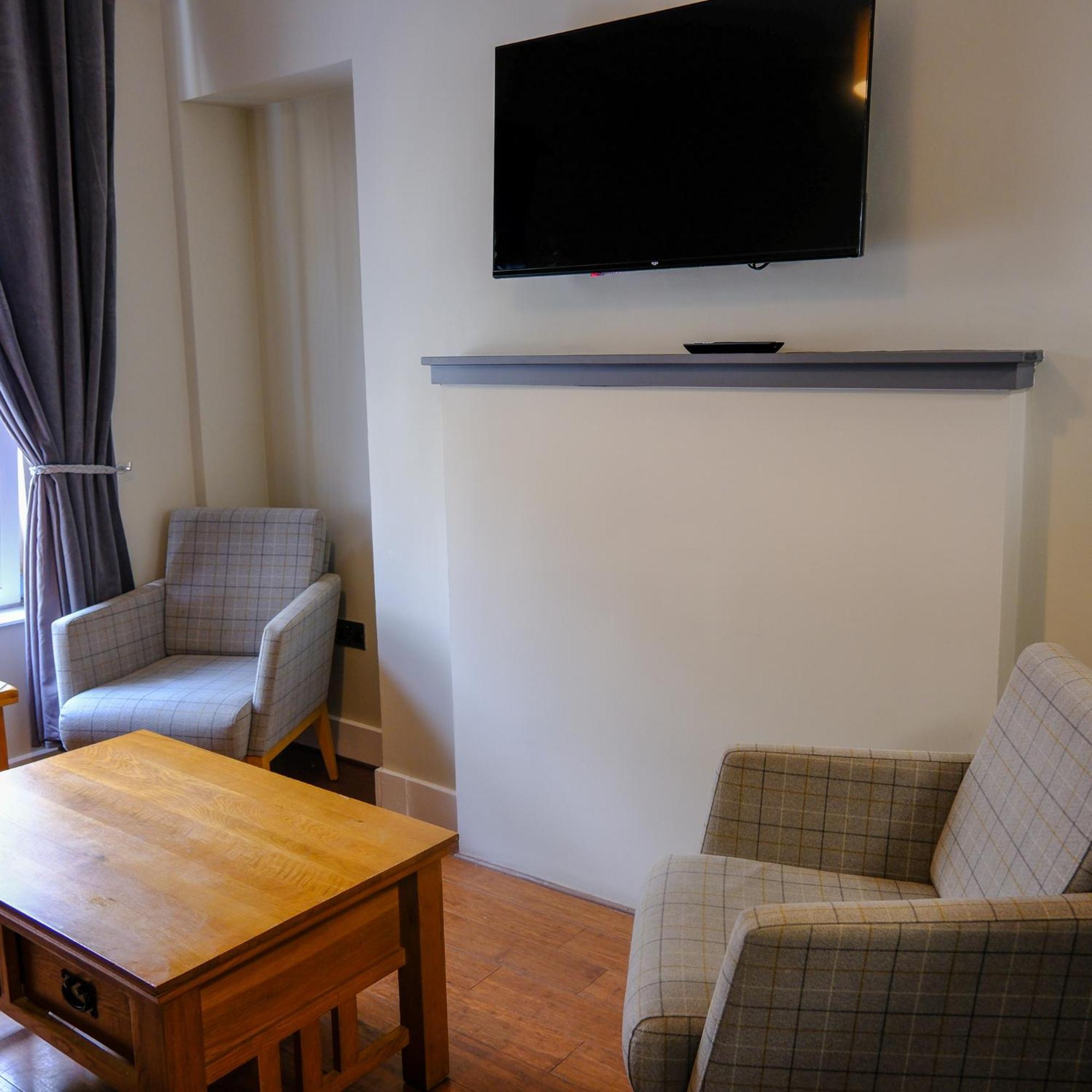 אינברנס Glen Mhor Hotel At Uile-Bheist 'Brewstillery' מראה חיצוני תמונה